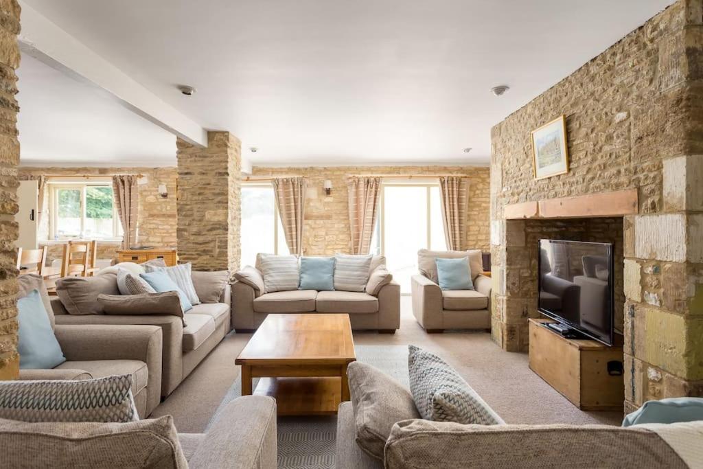 Stanton House, 6 Bedroom, 5 Bath Τσέλτενχαμ Εξωτερικό φωτογραφία